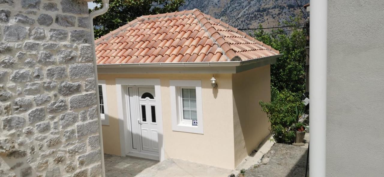 Villa Dolce Casa à Kotor Extérieur photo